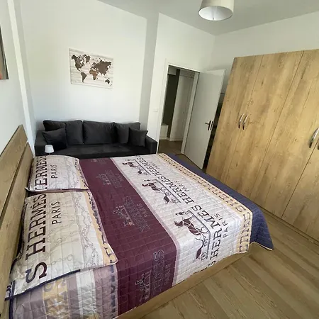 Golden Apartament Durrës